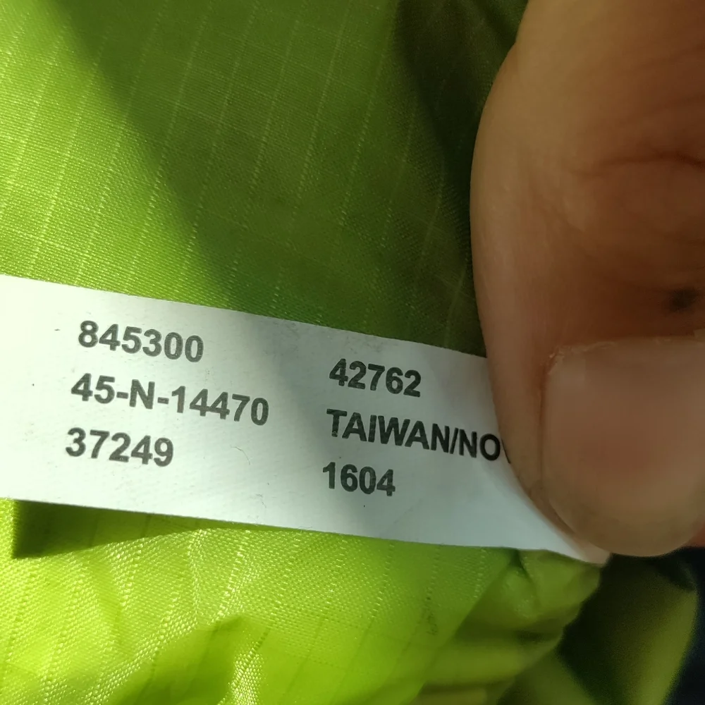 sleeping pad REI Brand FLASH insulated air sleeping pad - Picture 7 of 9